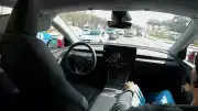 Tesla'nın Las Vegas Robotaksi Planına Sınırlı Onay: Sadece 10 Araç Kullanılabilecek