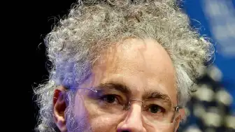 Palantir Manifestosu 'Süper Kötü Adamın Sayıklamaları' Olarak Tanımlandı, İngiltere Sözleşmeleri Hakkında Endişeler Artıyor