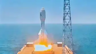 Çin'de Gravity-1 Roketiyle 9 Uydu Başarıyla Yörüngeye Yerleştirildi