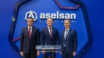 Polonya Cumhurbaşkanı Nawrocki'nin ASELSAN Ziyareti: Savunma Sanayisi İş Birliği Güçleniyor
