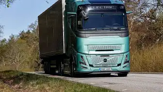 Volvo Trucks Elektrikli Kamyonlarda Menzili 700 Km'ye Yükseltti