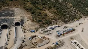 Trebisacce Tüneli ile Ulaşım Süresi 20 Dakikaya İnecek