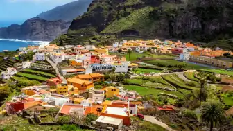 La Gomera'nın 500 Yıllık Islık Dili: Kelimeler Olmadan İletişim Geleneği