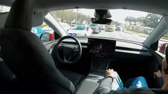 Tesla'nın Las Vegas Robotaksi Planına Sınırlı Onay: Sadece 10 Araç Kullanılabilecek