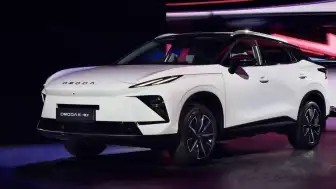 OMODA 4 ve OMODA 5 NEXT Paris Otomobil Fuarı'nda Tanıtıldı