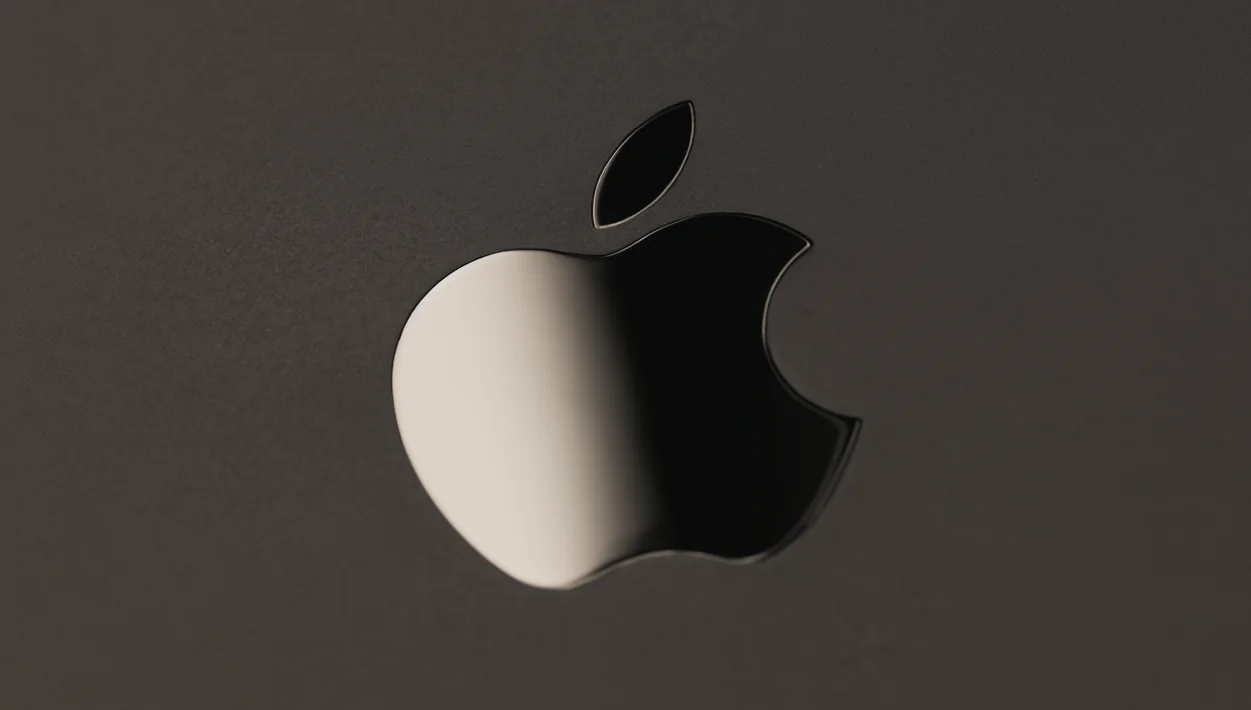 Apple'da CEO Değişikliği: Tim Cook Yerine John Ternus Geliyor