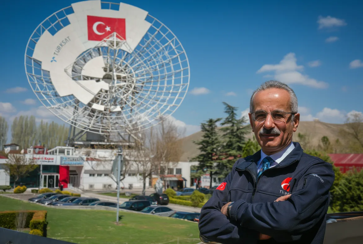Bakan Uraloğlu: Türksat 6A ile Türkiye haberleşme uydusu üretebilen 11 ülke arasına girdi