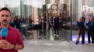 Tim Cook'un Apple'daki Görev Değişimi: 15 Yılın Ardından Liderlik Koltuğu Devrediliyor